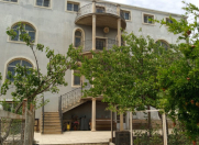 Satılır 11 otaqlı 500 m2 villa Badamdar