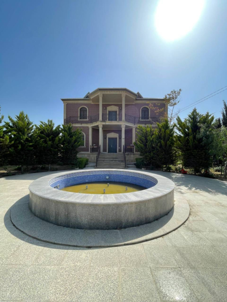 Satılır 7 otaqlı 450 m2 villa Mərdəkan