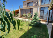 Satılır 6 otaqlı 220 m2 həyət evi Novxanı