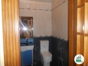 Satılır 3 otaqlı 70 m2 köhnə tikili Elmlər Akademiyası m.