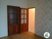 Satılır 3 otaqlı 2.2 m2 bağ evi Zabrat 2