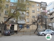 Satılır 9 otaqlı 380 m2 bağ evi Binəqədi