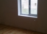 Satılır 1 otaqlı 52 m2 yeni tikili İnşaatçılar m.