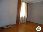 Satılır 2 otaqlı 101 m2 yeni tikili Alatava 1