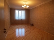 Satılır 2 otaqlı 61 m2 yeni tikili İnşaatçılar m.