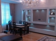 İcarəyə verilir 7 otaqlı 275 m2 yeni tikili Binəqədi r.