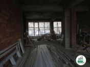 Satılır 1 otaqlı 80 m2 obyekt İnşaatçılar m.