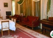 İcarəyə verilir 10 otaqlı 0 m2 köhnə tikili Səbail r.