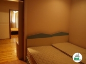 İcarəyə verilir 3 otaqlı 90 m2 köhnə tikili 20 yanvar m.