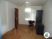 Satılır 4 otaqlı 100 m2 obyekt Gənclik m.