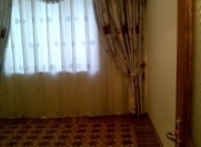 İcarəyə verilir 3 otaqlı 80 m2 köhnə tikili 7 mkr