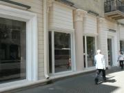 Satılır 5 otaqlı 180 m2 obyekt Nizami m.