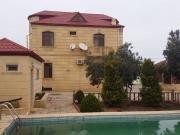 Satılır 6 otaqlı 700 m2 həyət evi Novxanı