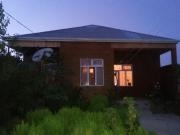 Satılır 4 otaqlı 3 m2 bağ evi Binə