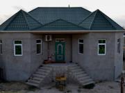 Satılır 5 otaqlı 2 m2 bağ evi Qala