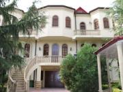 Satılır 7 otaqlı 720 m2 həyət evi 8 mkr