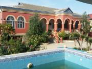Satılır 5 otaqlı 1800 m2 həyət evi Koroğlu m.