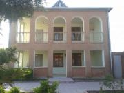 Satılır 4 otaqlı 200 m2 bağ evi Zirə