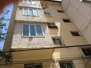 Satılır 2 otaqlı 50 m2 köhnə tikili 2 mkr