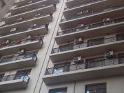 Satılır 3 otaqlı 80 m2 köhnə tikili İnşaatçılar m.