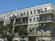 Satılır 4 otaqlı 165 m2 köhnə tikili Sahil m.