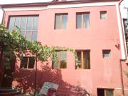 Satılır 9 otaqlı 300 m2 bağ evi 6 mkr