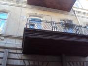 İcarəyə verilir 5 otaqlı 320 m2 köhnə tikili Səbail r.