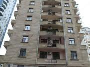 Satılır 4 otaqlı 200 m2 yeni tikili Nizami m.