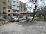 İcarəyə verilir 2 otaqlı 45 m2 köhnə tikili Gənclik m.