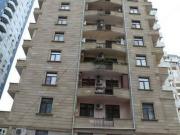 Satılır 4 otaqlı 200 m2 yeni tikili Nizami m.