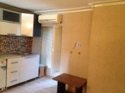 Satılır 1 otaqlı 20 m2 köhnə tikili Sahil m.