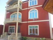 Satılır 7 otaqlı 500 m2 həyət evi Xırdalan