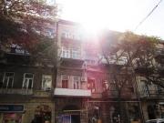 Satılır 4 otaqlı 120 m2 köhnə tikili Sahil m.