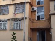 Satılır 6 otaqlı 170 m2 köhnə tikili 8 mkr