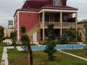 Satılır 8 otaqlı 200 m2 həyət evi Albalı