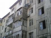 Satılır 1 otaqlı 33 m2 köhnə tikili Elmlər Akademiyası m.