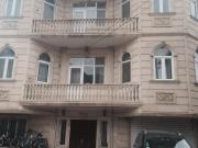 Satılır 8 otaqlı 900 m2 həyət evi Bakıxanov