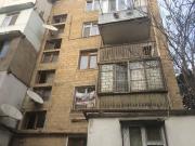 Satılır 1 otaqlı 35 m2 köhnə tikili İnşaatçılar m.