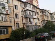 İcarəyə verilir 2 otaqlı 65 m2 köhnə tikili 2 mkr