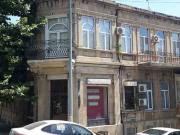 Satılır 2 otaqlı 52 m2 köhnə tikili İçəri Şəhər m.