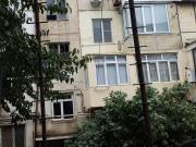 Satılır 1 otaqlı 35 m2 köhnə tikili 9 mkr