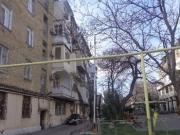 Satılır 1 otaqlı 30 m2 köhnə tikili İnşaatçılar m.