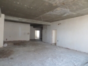 Satılır 3 otaqlı 103 m2 yeni tikili İnşaatçılar m.