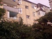 İcarəyə verilir 2 otaqlı 50 m2 köhnə tikili İnşaatçılar m.