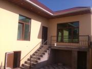 Satılır 3 otaqlı 120 m2 bağ evi Əmircan