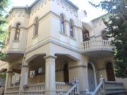 İcarəyə verilir 10 otaqlı 600 m2 həyət evi Gənclik m.