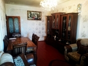 Satılır 3 otaqlı 70 m2 köhnə tikili Y.Günəşli