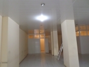 Satılır 1 otaqlı 130 m2 obyekt İnşaatçılar m.