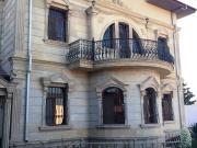 Satılır 6 otaqlı 300 m2 həyət evi Mərdəkan