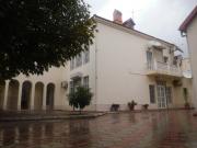 İcarəyə verilir 7 otaqlı 350 m2 həyət evi Gənclik m.